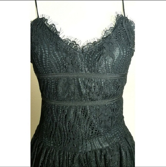 Black Lace Dress * - Picture 5 of 8